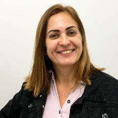 Andrea-Mendonca Andréa Mendonça