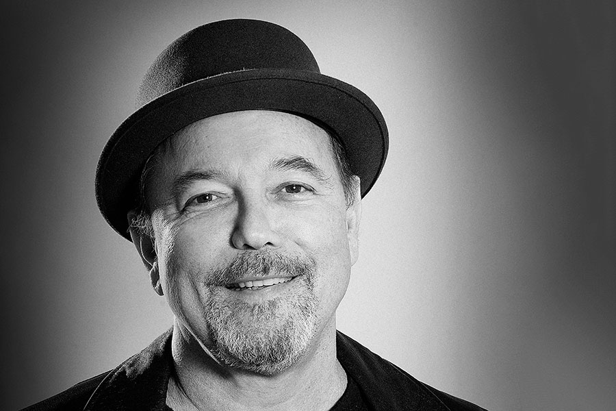 ruben-blades-cropped-spanish Retrato de Rubén Blades, voz de “Arrecife de Coral”